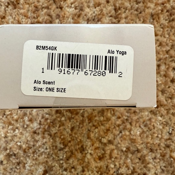 New never opened… Alo Best-Seller Mini Duo Set - Picture 3 of 3